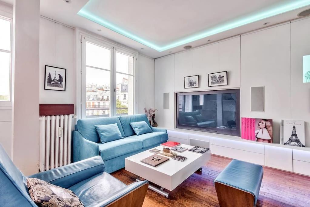 Apartment Luxury Place Des Vosges Paris