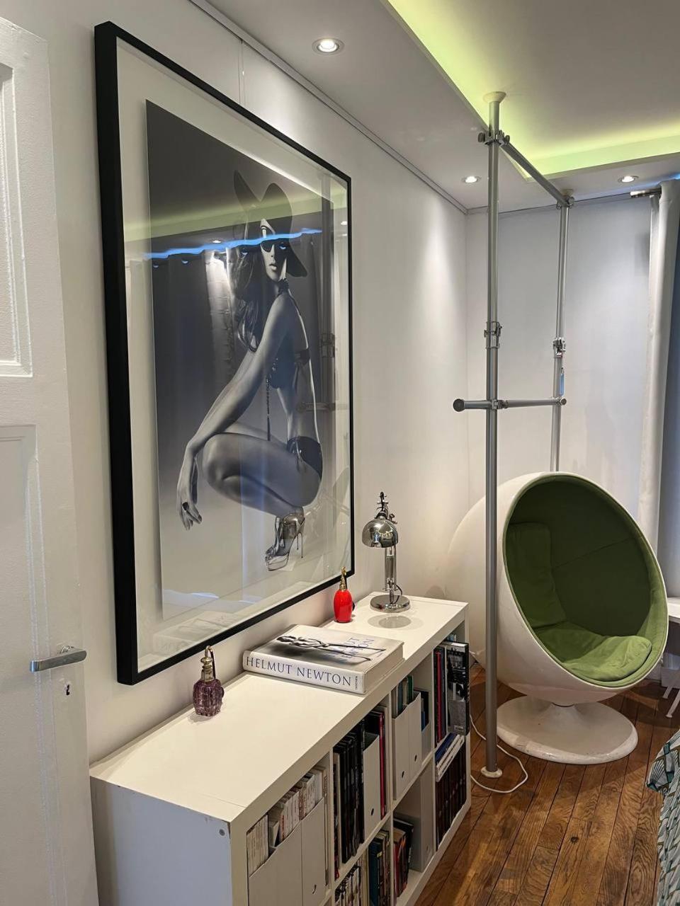 Luxury Place Des Vosges Apartment Paris